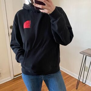 The North Face Pullover Hoodie Black S